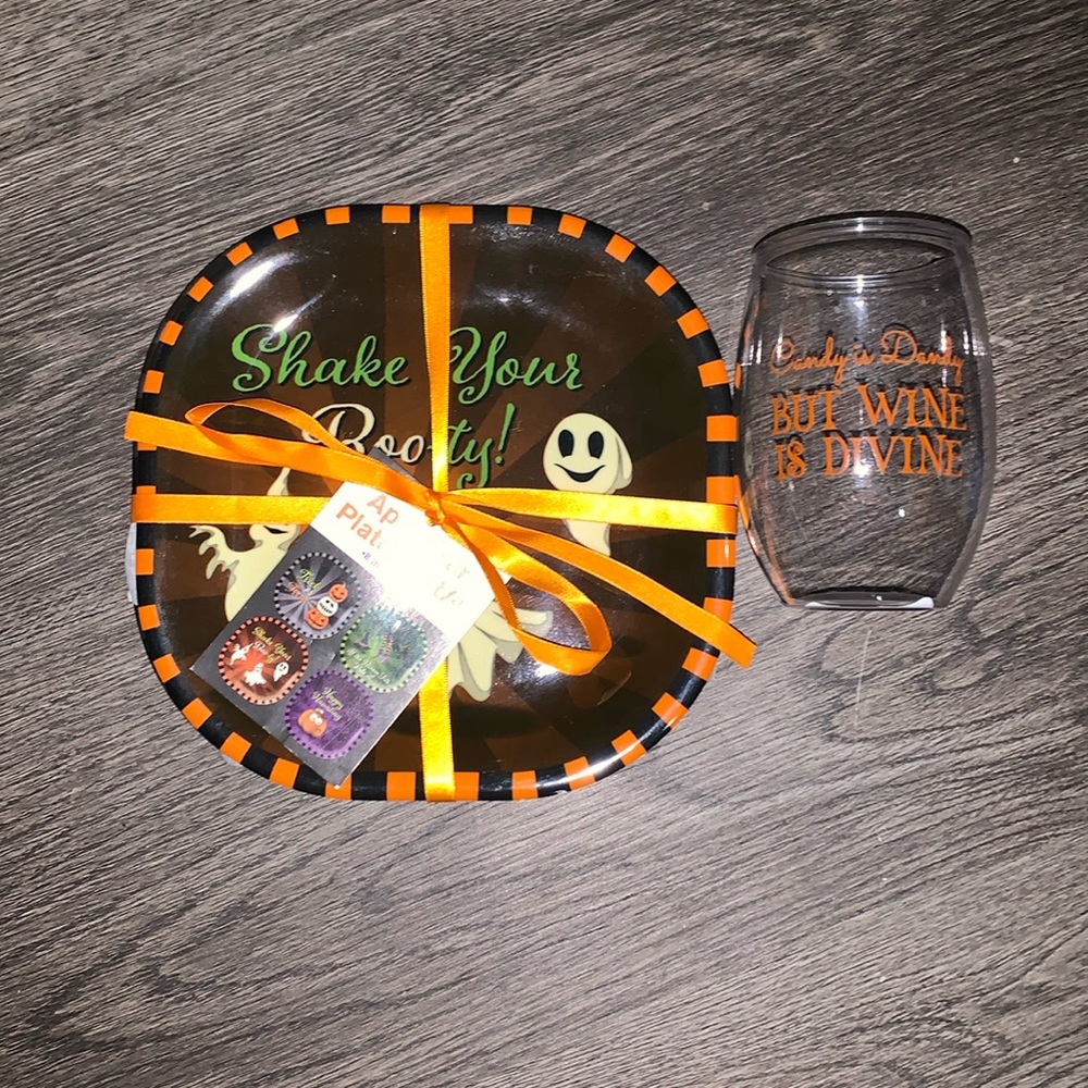Halloween Appetizer 8 inch plate and wine cup